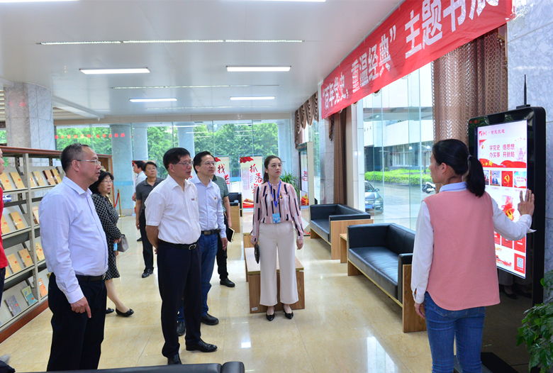 cwx_6386_����.jpg cwx_6386_����.jpg