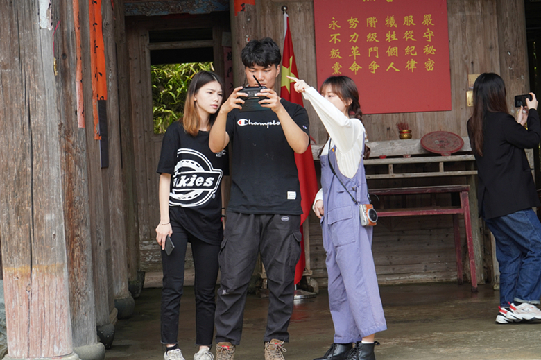 ����3锛���瀛�浠�������宀╁���茶В璇磋�棰�_����.jpg ����3锛���瀛�浠�������宀╁���茶В璇磋�棰�_����.jpg