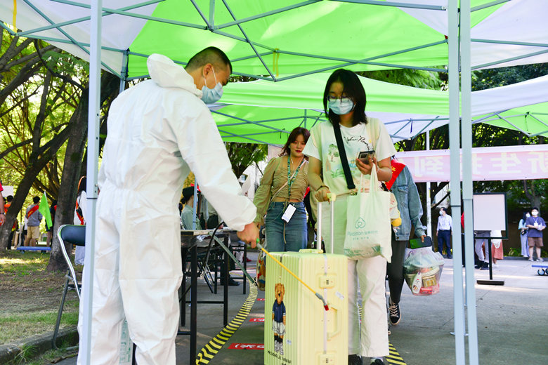 d8a_4115_副本.jpg d8a_4115_副本.jpg